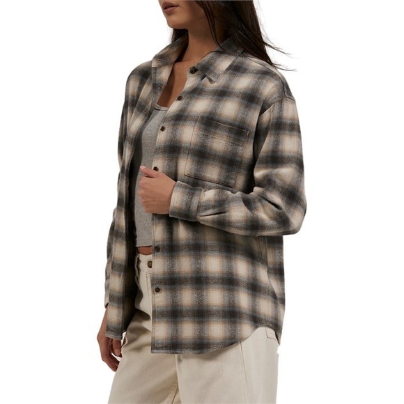 ❗️Last Chance❗️ H&M DIVIDED Plaid Longsleeve - Picture 2 of 10